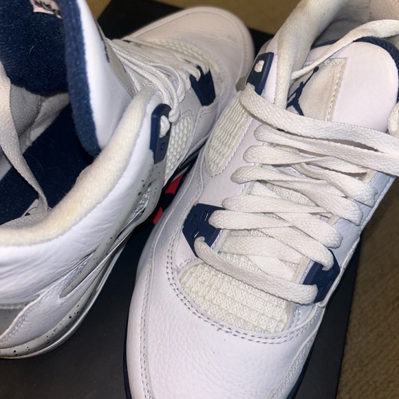 Jordan 4 retro GS Midnight Navy - Picture 2 of 4